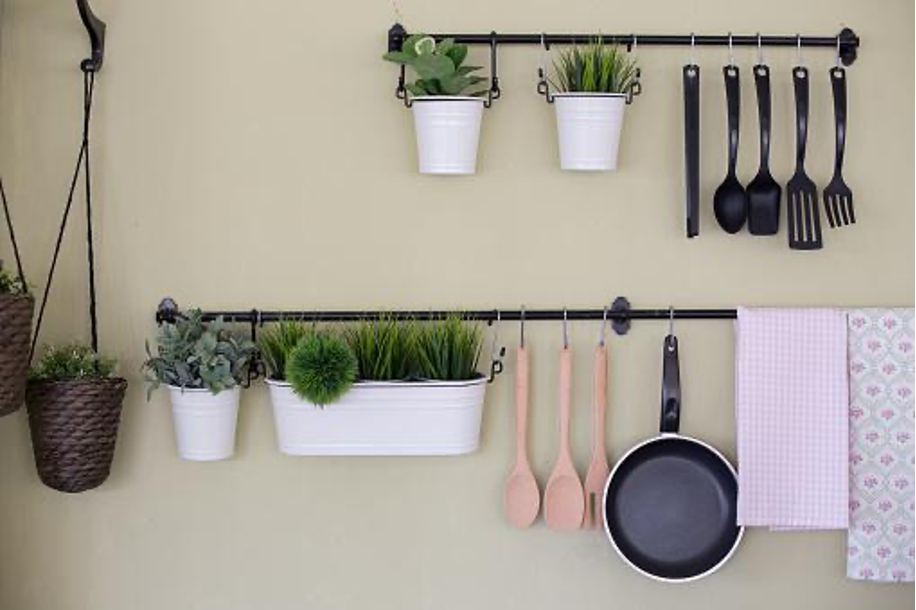 Top 7 Landlord-Approved Ways to Spruce Up your Kitchen